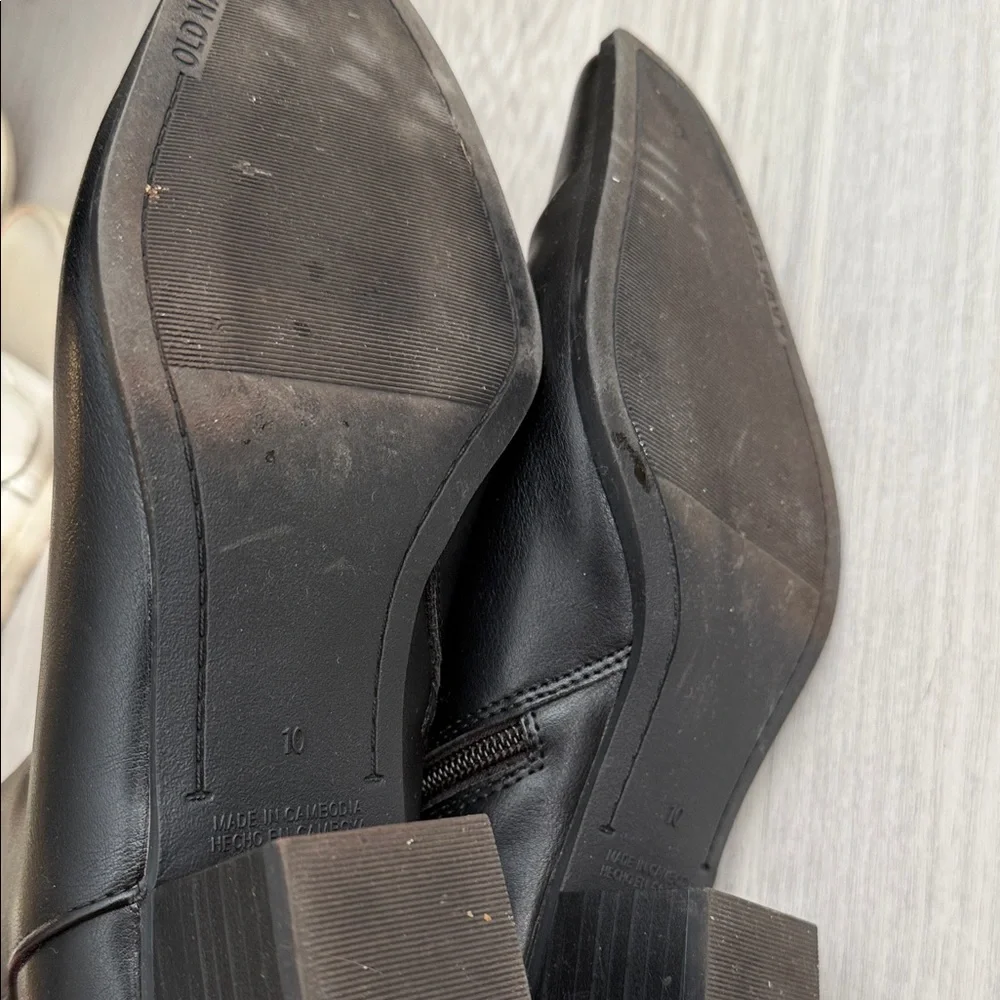 Old Navy Black Ankle Booties - Picture 7 of 7